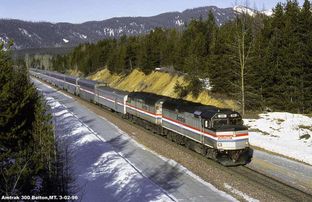 http://www.altamontpress.com/jimspeakerphotos/Jims-Trains-Amtrak-300-dave_1000px.jpg