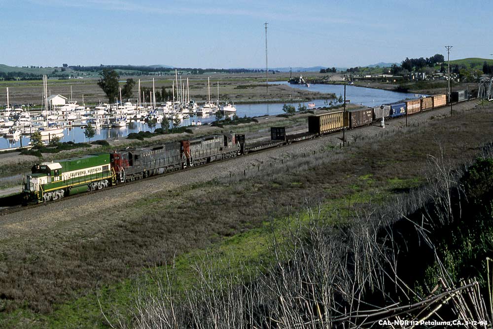 http://www.altamontpress.com/jimspeakerphotos/Jims-Trains-CAL-NOR-112-Petaluma_1000px.jpg