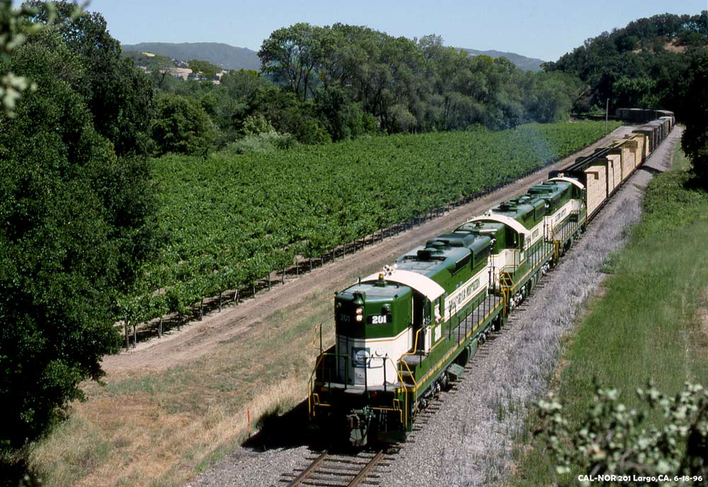 http://www.altamontpress.com/jimspeakerphotos/Jims-Trains-CAL-NOR-201-Largo-david_1000px.jpg